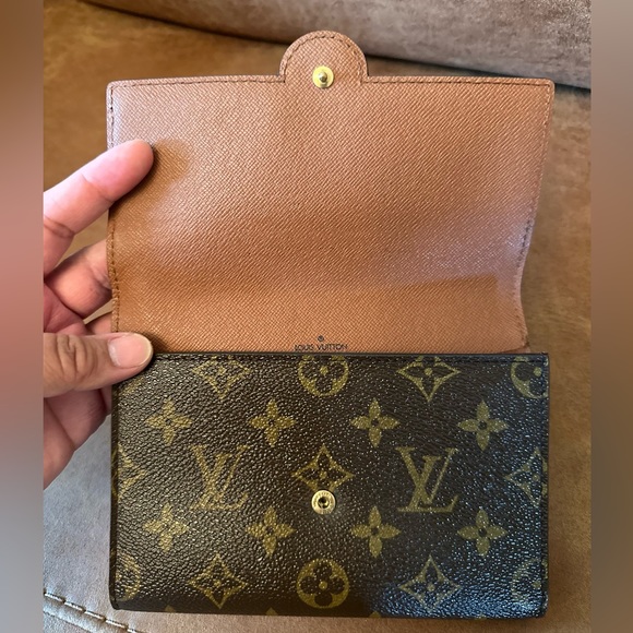 LOUIS VUITTON Monogram Pochette Ceinture Arche - Picture 3 of 8